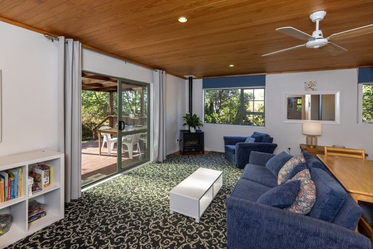 Photo of property in 15a Wharemauku Road, Raumati Beach, Paraparaumu, 5032