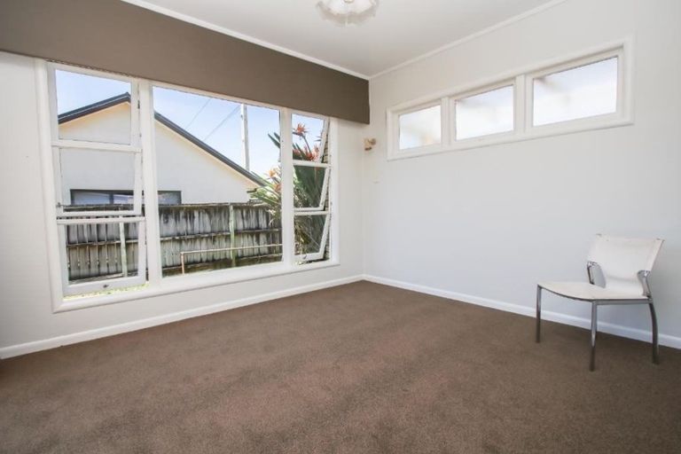 Photo of property in 64 Galloway Street, Hamilton East, Hamilton, 3216