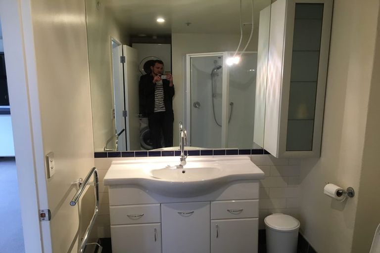 Photo of property in 6c/123 Molesworth Street, Thorndon, Wellington, 6011