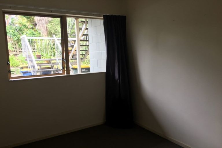 Photo of property in 1/22a Church Street, Northcote Point, Auckland, 0627