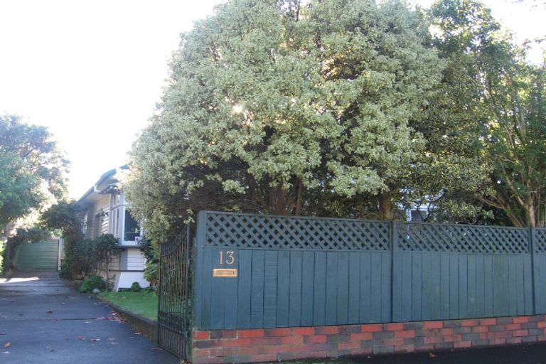 Photo of property in 11a Cudby Street, Woburn, Lower Hutt, 5011