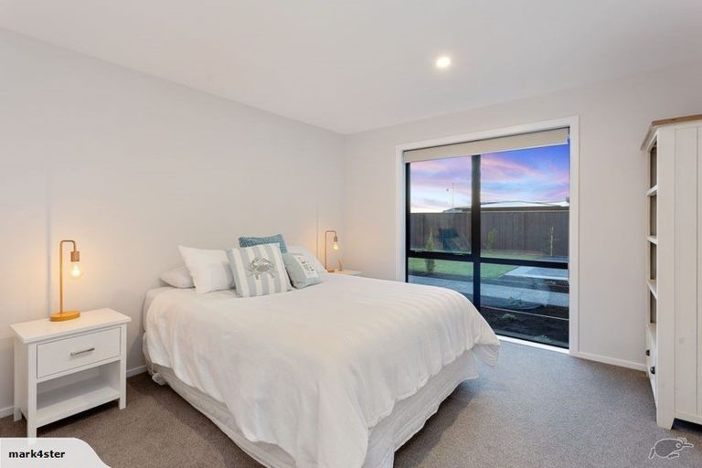 Photo of property in 75 The Esplanade, Pegasus, 7612