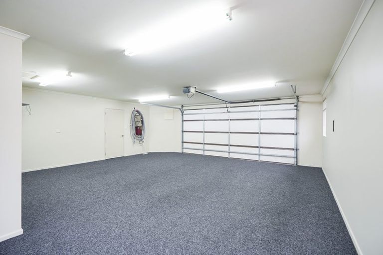 Photo of property in 53 Glenroy Park Drive, Waikiwi, Invercargill, 9810