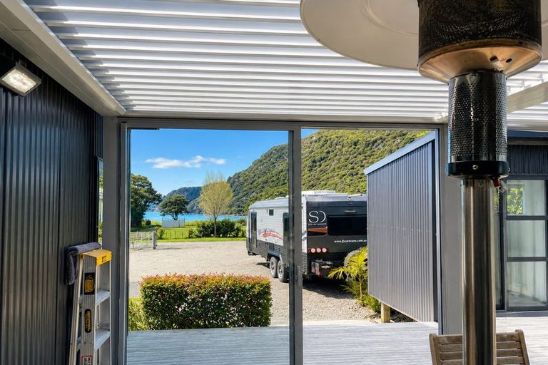 Photo of property in 130 Onepoto Road, Hicks Bay, Tikitiki, 4087