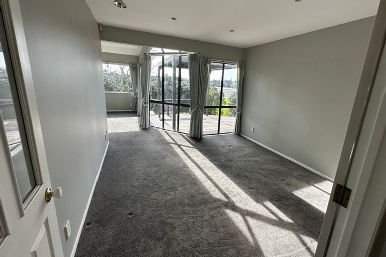 Photo of property in 3 Jim Rhind Place, Pahurehure, Papakura, 2113