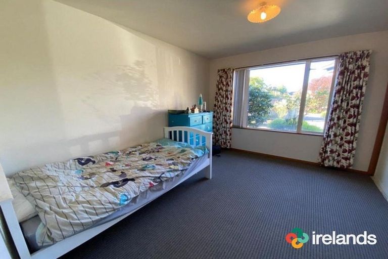 Photo of property in 38 Blue Gum Place, New Brighton, Christchurch, 8083