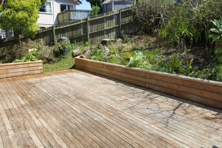 Photo of property in 7 Braund Place, Glenfield, Auckland, 0629