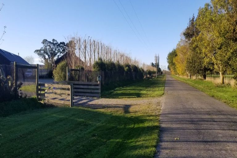 Photo of property in 48 Sherwood Road, Makikihi, Waimate, 7978