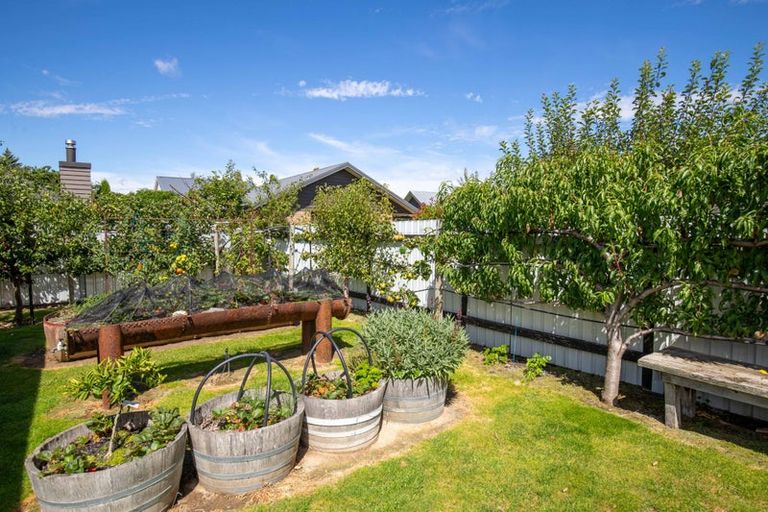 Photo of property in 10 Ray Street, Cromwell, 9310