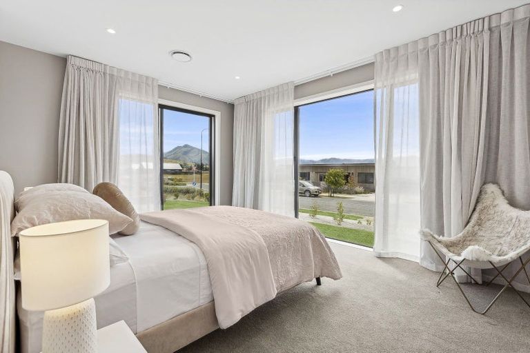 Photo of property in 11 Rua Street, Albert Town, 9305