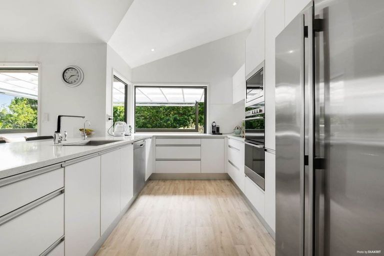 Photo of property in 8 Fairhaven Walk, Wade Heads, Whangaparaoa, 0932