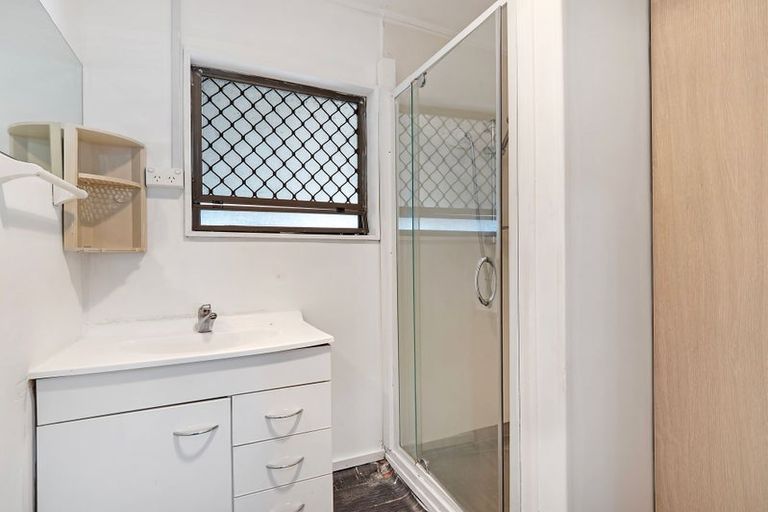 Photo of property in 74b Trevor Hosken Drive, Wiri, Auckland, 2104