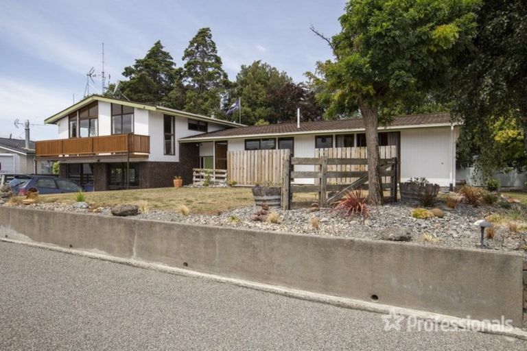 Photo of property in 69 Park Road, Carterton, 5713