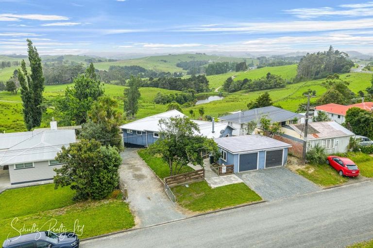 Photo of property in 5 Griffin Road, Maungaturoto, 0520