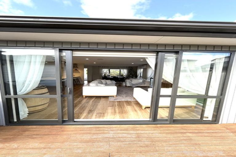 Photo of property in 40 Melgran Avenue, Papakura, 2110