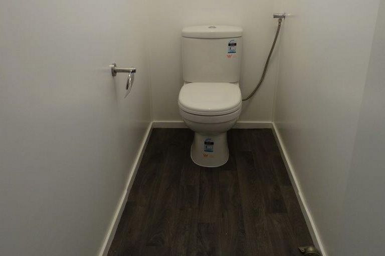 Photo of property in 31 Universal Drive, Henderson, Auckland, 0610