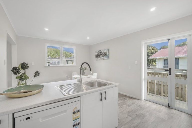 Photo of property in 59 Parenga Street, Wainuiomata, Lower Hutt, 5014