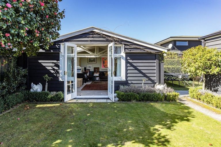 Photo of property in 110 Idris Road, Bryndwr, Christchurch, 8052