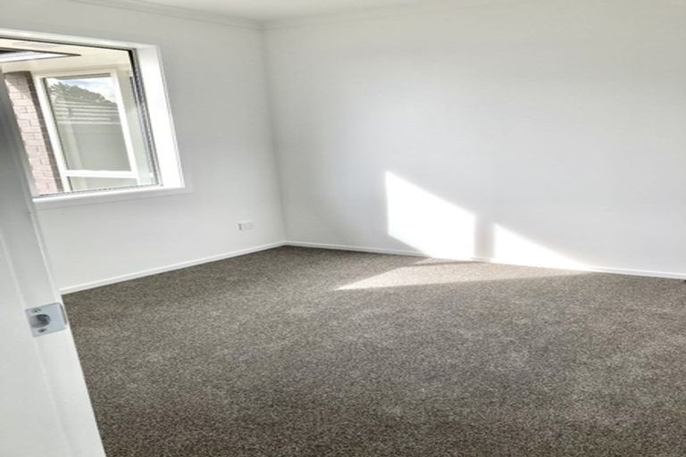 Photo of property in 30 Regis Park Drive, Pukekohe, 2120