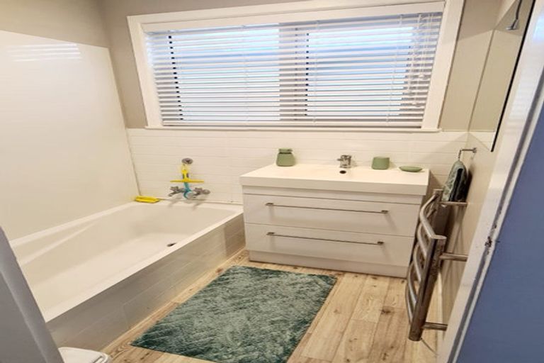 Photo of property in 117 Moohan Street, Wainuiomata, Lower Hutt, 5014