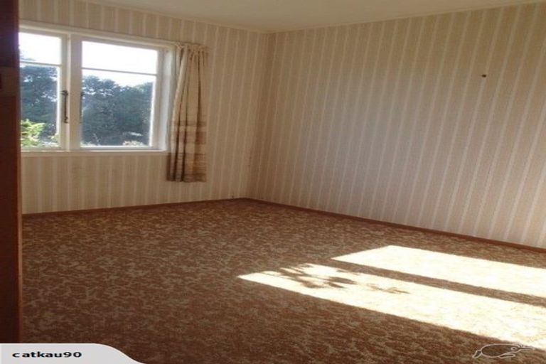 Photo of property in 112 Karaka Street, Castlecliff, Whanganui, 4501