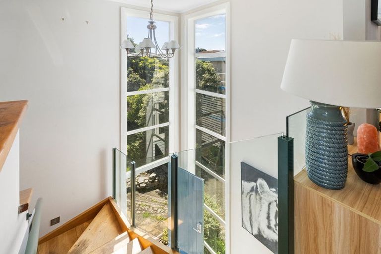 Photo of property in 160 Wellington Road, Paekakariki, 5034