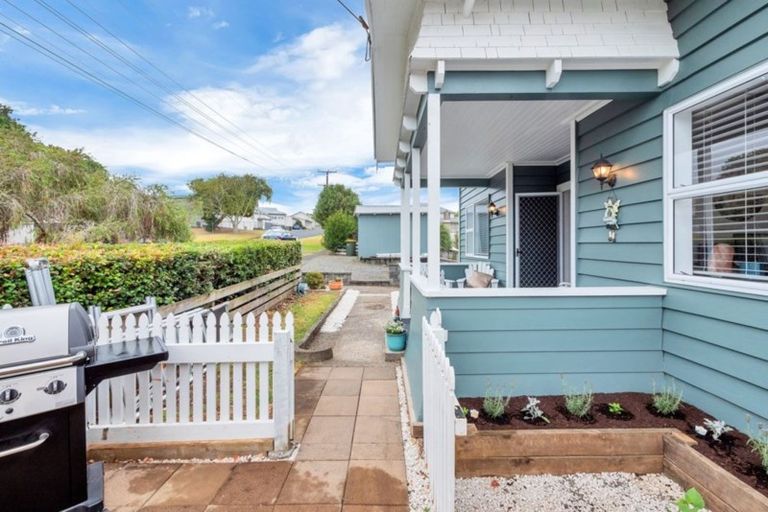 Photo of property in 29 Rimu Street, Helensville, 0800