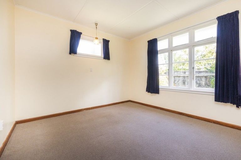 Photo of property in 1369 Tangimoana Road, Tangimoana, Palmerston North, 4473
