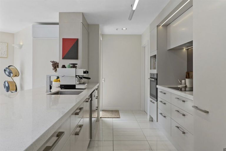 Photo of property in 8 Harrods Court, Ilam, Christchurch, 8053