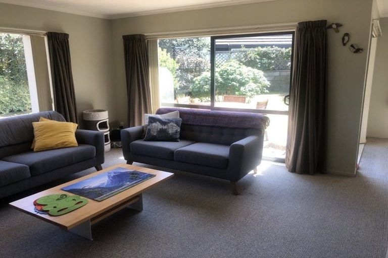 Photo of property in 30 Harry Shaw Way, Raumati South, Paraparaumu, 5032