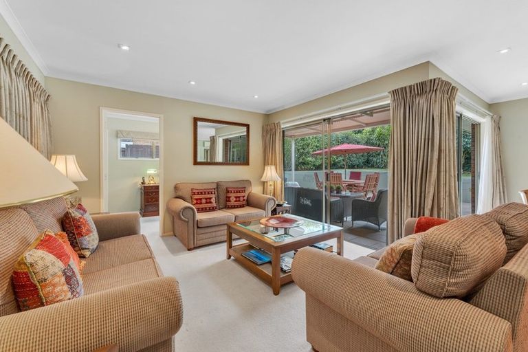 Photo of property in 24 Olena Avenue, Sunnyhills, Auckland, 2010