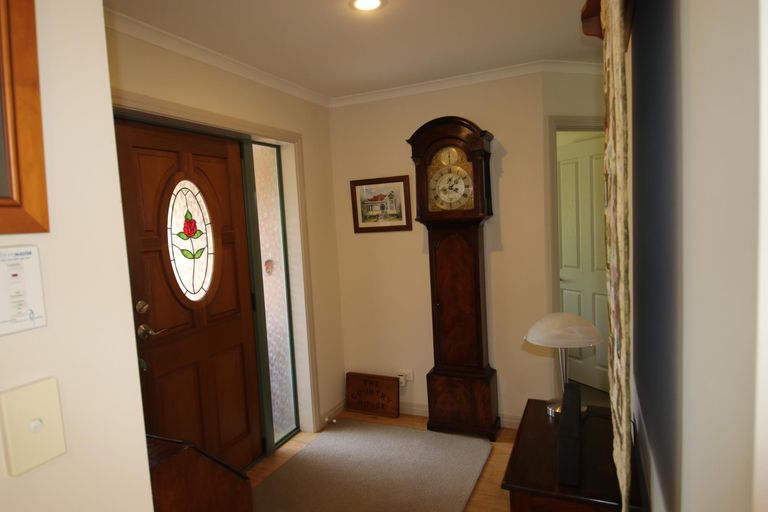 Photo of property in 6 Nautical Drive, Haruru, 0204