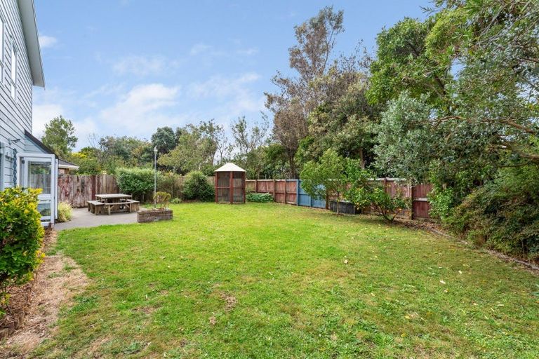 Photo of property in 1 Hadleigh Court, Paraparaumu, 5032