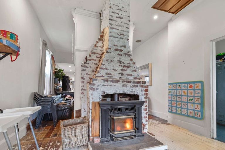 Photo of property in 13 Ongo Road, Hunterville, 4730