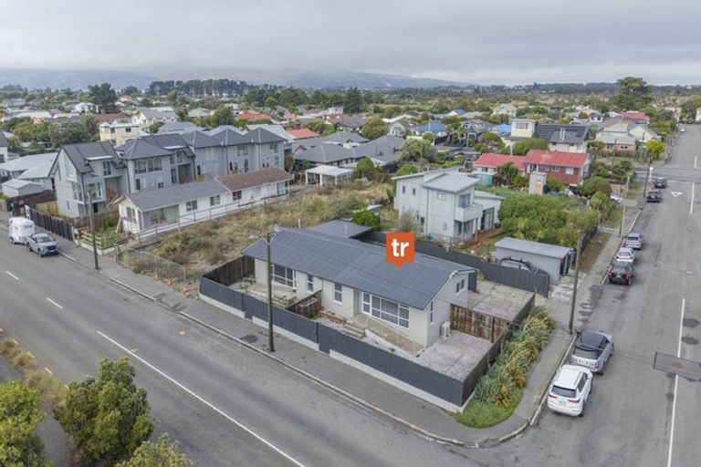 Photo of property in 1 Hood Street, New Brighton, Christchurch, 8061