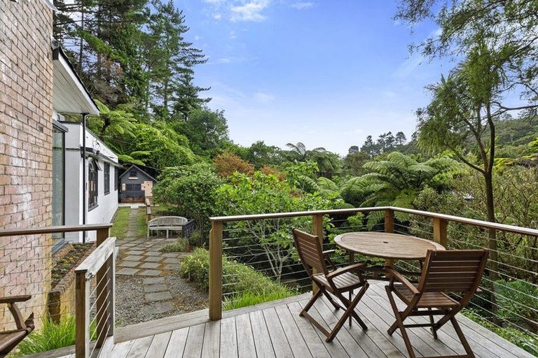 Photo of property in 124 Kamahi Street, Stokes Valley, Lower Hutt, 5019