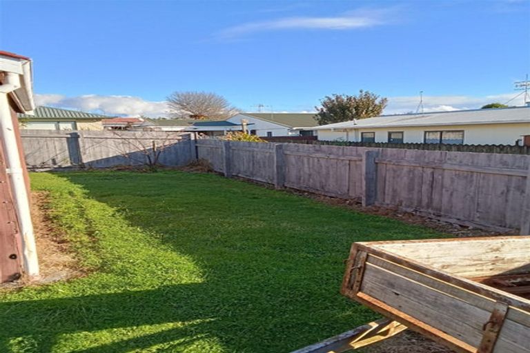 Photo of property in 16 Kesteven Avenue, Parkvale, Tauranga, 3112