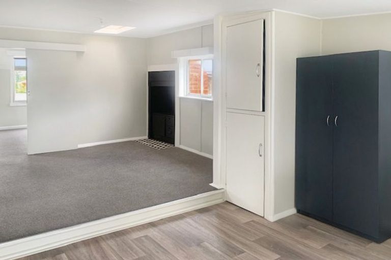 Photo of property in 17 Shortt Street, Foxton Beach, Foxton, 4815