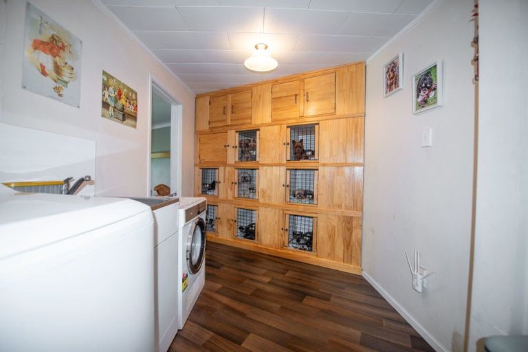 Photo of property in 15 Fenruss Street, Fairy Springs, Rotorua, 3015