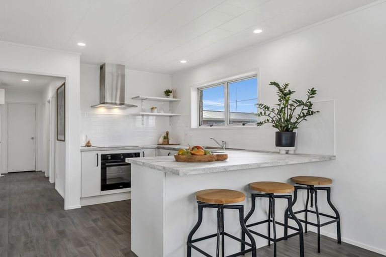 Photo of property in 72a Main Street, Edgecumbe, 3120