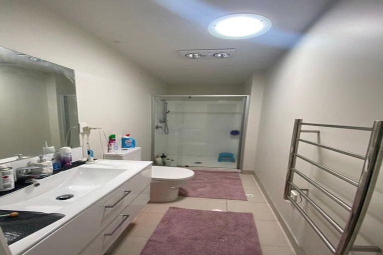 Photo of property in 50 Battalion Drive, Papakura, 2110