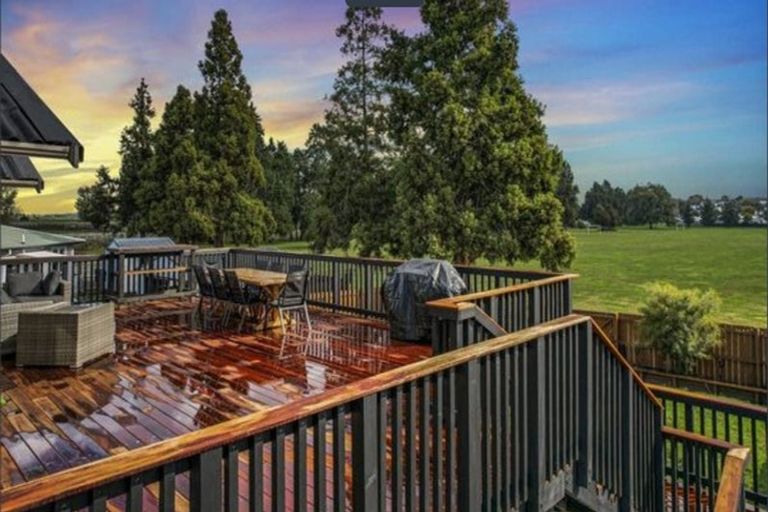 Photo of property in 16 Shelley Jane Place, Dinsdale, Hamilton, 3204