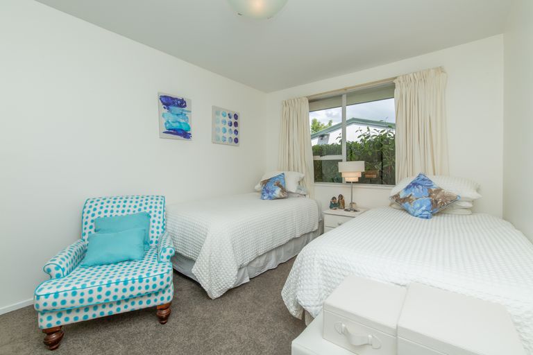 Photo of property in 5 Sayers Crescent, Ilam, Christchurch, 8041
