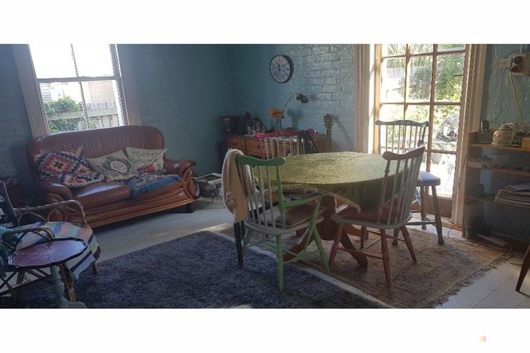 Photo of property in 14 Exeter Street, Waimate, 7924