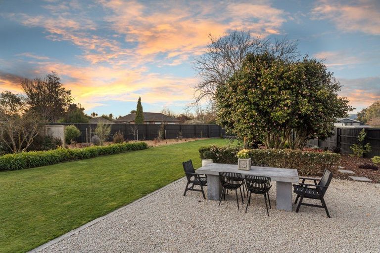 Photo of property in 2 Church Street, Amberley, 7410