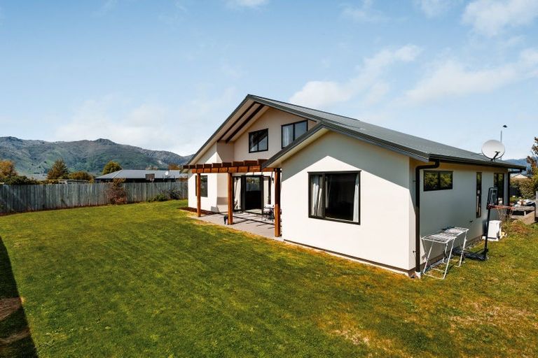 Photo of property in 15 Timsfield Drive, Lake Hawea, Wanaka, 9382