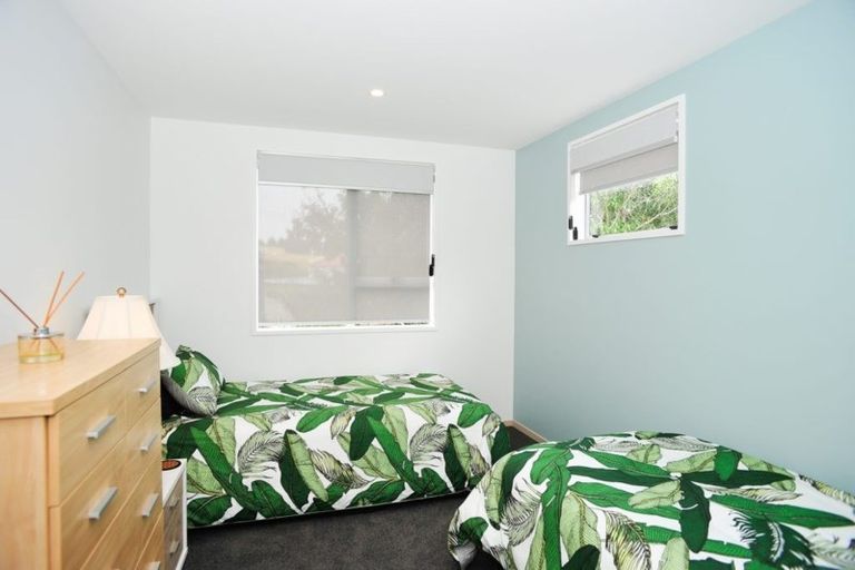 Photo of property in 2 Te Ara Crescent, Diamond Harbour, Lyttelton, 8971