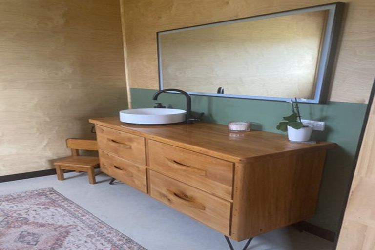 Photo of property in 196 Tavinor Road, Otaika, Whangarei, 0170