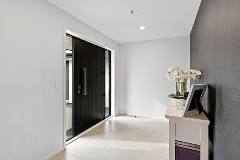 Photo of property in 18 Broomleigh Drive, Rolleston, 7615