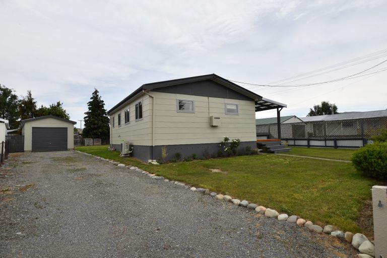 Photo of property in 25 Cass Crescent, Twizel, 7901